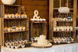 Wedding Cakes Nowadays Are More Like A Wedding Centerpiece Than A Wedding Dessert Treat If You Are Plan Spring Wedding Cake Wedding Cake Table Rustic Cupcakes