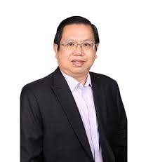 Universiti tun hussein onn malaysia — infobox university name = tun hussein onn university of malaysia native name = universiti tun hussein onn malaysia image size = 150px motto = with wisdom, we explore established = 1993 type = public chancellor = ytm tunku ibrahim ismail ibni… … International Specialist Eye Centre Malaysia