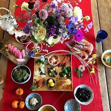 食卓が一層華やぐ お正月のパーティーにおすすめの料理の盛り付け folk お正月 食卓 正月