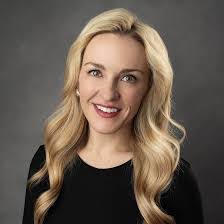 Ann Vaillancourt's Instagram, Twitter & Facebook