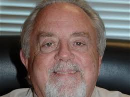 Deltona manager considers rescinding resignation