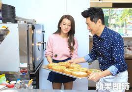 This is 侯昌明 曾雅蘭 12年國教 第一志願篇 by 小推廣告影片 film production on vimeo, the home for high quality videos and the people who love them. ç¨å®¶ ä¾¯æ˜Œæ˜Žè³£æ´¾å¤«å¦»å…§é¬¨æ''300è¬ç•¶å¤©ä½¿æŠ•è³‡äºº å‹•ç•« è˜‹æžœæ–°èžç¶² è˜‹æžœæ—¥å ±