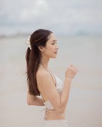 Jun 23, 2021 · นางเอกชื่อดัง มิน พีชญา โต้คลั่งผอม! Ll2onajcaibvem