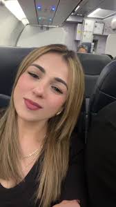 Leslie Chajon's Instagram, Twitter & Facebook