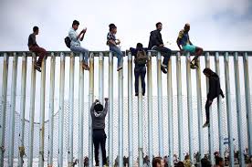 Usa mexico border fence in brownsville, texas. Migrant Caravan Reaches U S Border Reuters Com