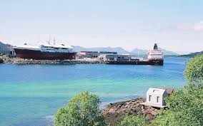 Vesterålen is the kingdom of the whales and a hikers paradise. Das Hurtigruten Museum Stokmarknes Auf Vesteralen Weites Land