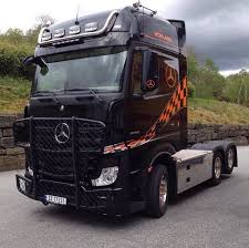 Mercedes Actros Mp 4 With Nordic Tagaxle Boogie Mercedes Truck Mercedes Benz Trucks Trucks