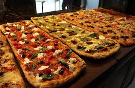 Lapalaboqueria Pizza Alla Pala Pizza Al Taglio Picture Of La Pala Boqueria Barcelona Tripadvisor