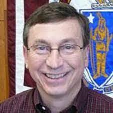 Richard Lapan's Instagram, Twitter & Facebook