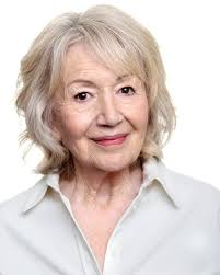 Tina Gray's Instagram, Twitter & Facebook