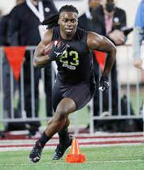 In a way, rhamondre stevenson has always carried the message i'm back. he just chose last saturday night's game at texas tech to reveal it. Oklahoma S Rhamondre Stevenson Is Full Speed Ahead At Running Back Despite Mel Kiper S Suggestion Of A Position Change Sports Illustrated Oklahoma Sooners News Analysis And More