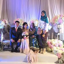 Memiliki aura elegan dan mewah, dewan ini dapat merealisasikan majlis perkahwinan bergaya eksklusif yang diidamkan. Fotos En Dewan Besar Tun Rahah 7 Tips
