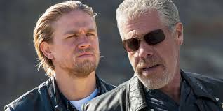 Sons of Anarchy: Why Jax & Clay Both Failed As SAMCRO Leader