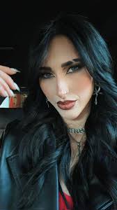 Rhea Ripley, culturista : r/VindictaRateCelebs