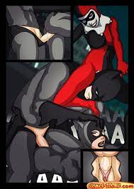 Batgirl Catwoman Supergirl Lesbian English