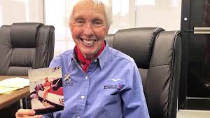 Wally funk, trailblazing female pilot, will join jeff bezos on spaceflight at 82, ms. Wally Funk One Of Mercury 13 Headed To Space With Bezos Youtube