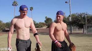 Baseball Buddies Fuck After Practice. HOT PLAYERS! - XVIDEOS.COM