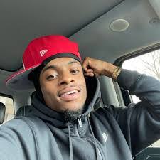 Mark Mccants's Instagram, Twitter & Facebook