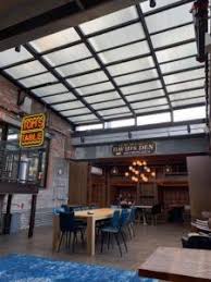 Restaurant Chains With Roll A Cover Retractable Roof Enclosures Outdoor Patio Space Retractable Roof Rooftop Dining