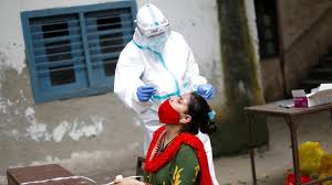 Bisher galt das riesige land vor allem als impfstoffexporteur, jetzt muss indien auch importieren. Mehr Als Zwei Millionen Corona Falle In Indien