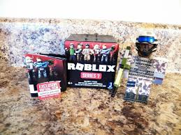 Roblox Series 7 Mystery Box After The Flash Uscpf Soldier Jazwares Roblox The Flash Mystery Box