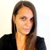 90+ profilů „Olivia“