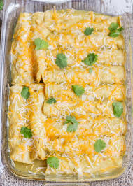 Best Green Chile Chicken Enchiladas Video Lil Luna Recipe Chicken Enchiladas Easy Enchilada Recipes Green Chile Chicken Enchiladas