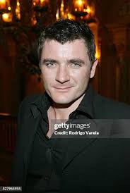 14 Photos & High Res Pictures