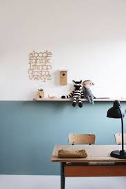 Kolorat Wandfarbe Kinderzimmer Streichen Halbhoch Petrol Halbhoch Petrol Eine Hubsc Modernes Kinderzimmer Kinder Zimmer Wandfarbe Kinderzimmer
