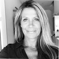 30+ "Tina True" profiles