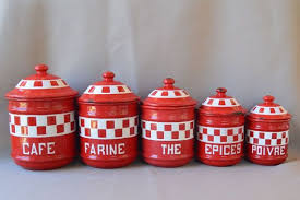 5 Francais Antique Email Pots De Stockage Conteneurs Rouge Et Blanc Lustucru Enamelware Francais Chalet Rustique Ustensiles De Cuisine Enamelware Enamel Canisters Enamelware French Antiques