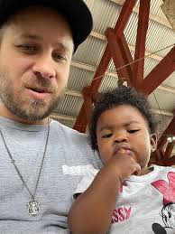 Do you remember when Officer Richard DuChaine saved the life of a  1-month-old last year? The two are still together! DuChaine and his  partner, Officer Charles Owen, saved Kamiyah's life when she