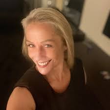 Stacey Young's Instagram, Twitter & Facebook