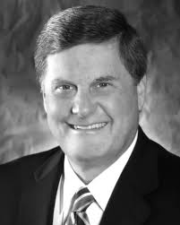 Ralph Crews's Instagram, Twitter & Facebook