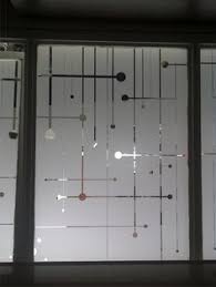 Epingle Par Val Sur Baie Vitree En 2020 Stickers Vitres Deco Chambre Parentale Moderne Design De Cabinet Dentaire