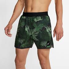 Accédez aux dernières tendances avec notre sélection pour femme, homme et enfant. Hommes Tenues Pour Le Surf Et Maillots De Bain Nike Fr