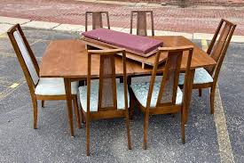 From modern to traditional, broyhill offers stylish and affordable furniture sets & collections for your living room, bedroom, dining room & more. Broyhill Emphasis Dining Set W Table 6 Chairs Midcentury Modern Dining Room Sets Sweet Modern Akron Oh