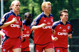 Torwart oliver kahn, stefan effenberg/bayern. Football Heroes With Addictions They Had Personality Sportsgeek On Scorum