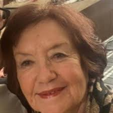 Danielle Baril's Instagram, Twitter & Facebook