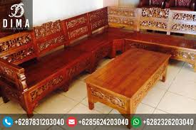 Untuk harga kursi tamu minimalis modern berkualitas asli produksi mebel jepara minimalis ini kami tawarkan dengan harga yang kompetitif silahkan menghubungi kami untuk mendapatkan informasi harga dari kursi tamu minimalis modern mewah terbaru jepara kualitas terbaik harga murah ini. Set Kursi Tamu Jati Murah Minimalis Model Terbaru Ukir Jepara Df 0033