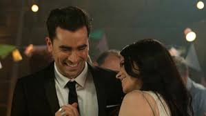 Buzzfeed staff take this quiz with friends in real time and compare results keep up with the latest daily buzz with the buzzfeed daily newsletter! Schitt S Creek Quiz You Ll Never Get 100 On This David Rose Quiz