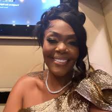 Tawanda Ross's Instagram, Twitter & Facebook