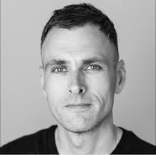 Wishing a happy weekend to friends in music community