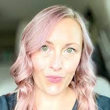 Veronica Fairchild's Instagram, Twitter & Facebook