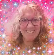 He doesn't look very sad." 😮 Orlando Bloom was seen having a "messy"  interaction with the star ahead of Bezos & Sanchez's wedding. 🔽