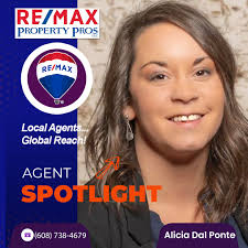 ✨"Mr Bob Mertz is a great realtor, a true professional that guides the  client over any bumps, answers all questions. Bob goes the extra mile each  and every time. I very highly