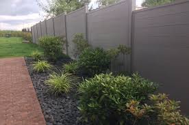 Clotures De Jardin Quelles Sont Les Plus Durables Qu'il s'agisse de créer un nouveau parterre, de semer une pelouse ou de réaménager vos abords, nous avons la solution à vos. clotures de jardin quelles sont les