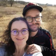 How to stream NFL games without a credit card or cable TV?