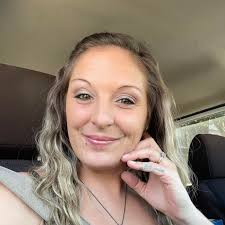 Stephanie Foltz in people