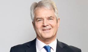 Mail On Sunday's Political Editor wins print journalist of the year award